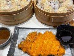 -馋三尺蟹粉小笼(人民广场店)