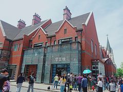 -钟书阁(松江泰晤士小镇店)