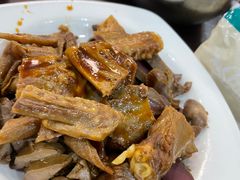 -余杨鸭鸭餐厅