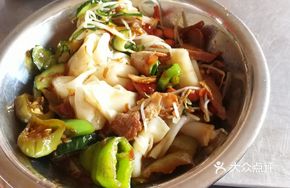 Freshly Pressed Char Siu Noodles