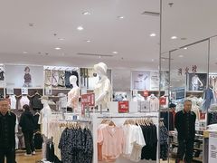-优衣库(上海颛桥万达广场店)