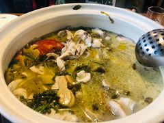 -重庆鸡公煲·青锅花椒鱼(牡丹江路店)