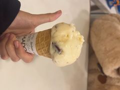 -MADO冰淇淋咖啡馆(淘金店)