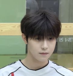 -尤司男士国潮理发馆