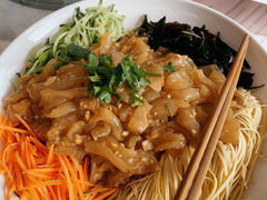 -鸿运美食府