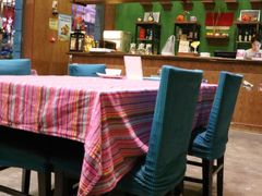 -香巴拉云南餐厅(华莱坞店)