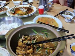 -红炎炎农家菜老字号(金水台店)