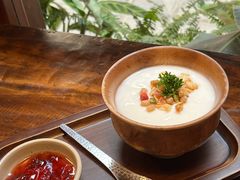 -银米·云南传统过桥米线(双廊黑金冠店)