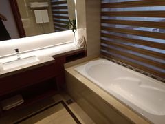 -兴芮温泉度假区