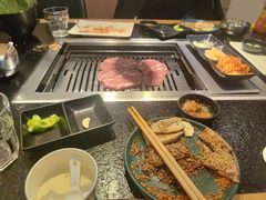 -臻牛烤肉