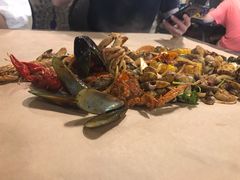 -麻屋手抓海鲜(防城港总店)