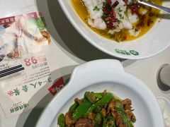 -绿草地·湘菜(7mall店)