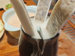 -东巴婆婆云南鱼豆花火锅(大东门店)