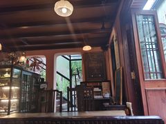 门面-古董花园(思南路42弄小区店)