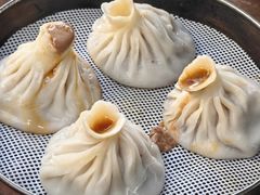 蟹黄牛肉汤包-李记清真馆(打钉巷店)