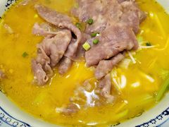 酸汤肥牛-里下河土菜馆(解放路店)