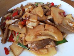 酸笋炒肥肠-牛八宝桂林米粉(八里庄店)