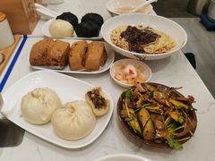 -李与白包子铺(桐梓林店)