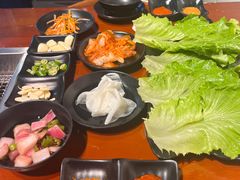 -肉甲韩国木炭烤肉(新壹街1店)