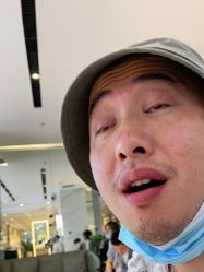 -罗亚帝造型·烫发染发