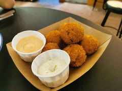 -瑞食酒馆 La Taverne Suisse