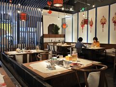 -尚尚仙·酸汤猪手·猪肚鸡火锅(华联万柳购物中心店)