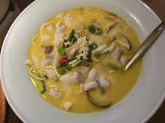 -蜜桃餐厅·伴山(海岸城店)