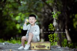 -小鬼当佳儿童摄影(河北保定店)
