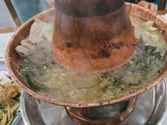 -一口猪海鲜浑锅·东北家常菜