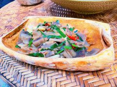 炒芭蕉花-基诺山寨.版纳民族特色菜