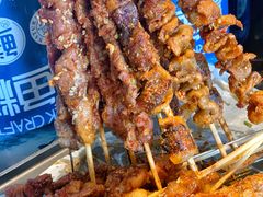 -卞二小串·鹤岗烧烤·坑烤(永定路店)