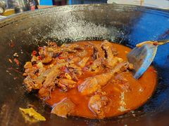 -橙胜追鸡铁锅肥肠地锅鸡固始鹅块(管庄店)