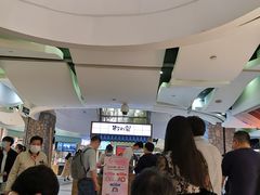 等位区-粉粉乐鲷鱼烧(美罗城店)