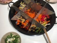 -岗上渣渣老火锅(两路口店)