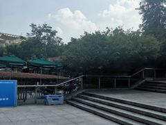 -星巴克(西藏路店)