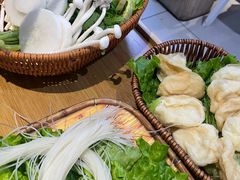 -濠七糟粕醋•海南酸汤火锅(中关村店)