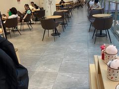 大堂-Tims天好咖啡·贝果(渝中来福士店)