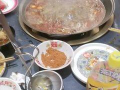 -沸炉重庆老火锅(军事博物馆店)