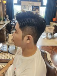 -TWOFACE 双面理发馆