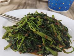 -新峰肉骨茶