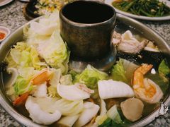 -光海鲜鱼翅餐厅(叻差拉披色路店)