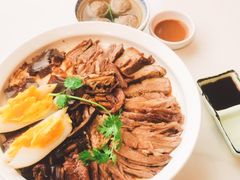 招牌卤狮头鹅七拼-潮界(虹桥新天地店)