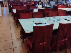 大堂-潮泰牛肉火锅 · 创于1992年(车公庙店)