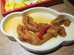 鲜热卤鸭掌-蘑界·野生菌火锅(深业上城店)