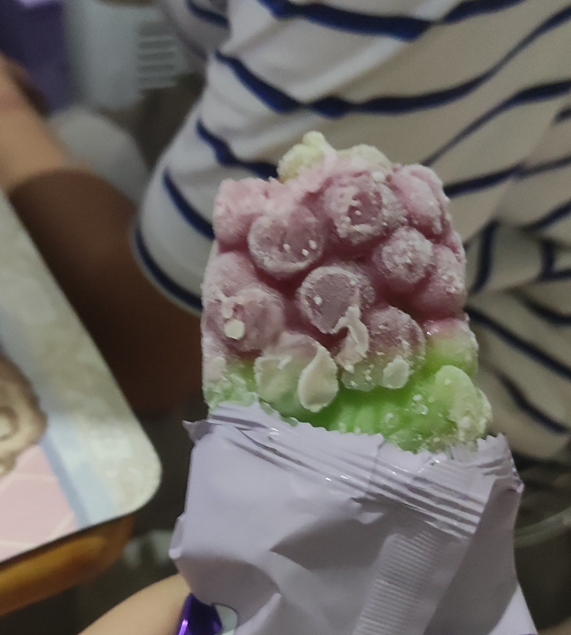 0元玩转这座城#天天领红包#雪糕#冰淇淋

葡萄口味的,味道还