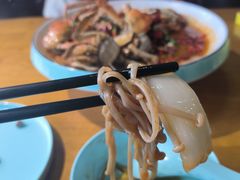 -香蟹煲·醉蟹牛蛙耙鸡爪