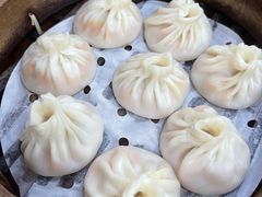 -莱莱小笼·乔艾