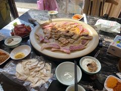 -宏宏无烟石板烧烤