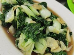 -明记烧鱼美味店