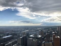 -奥利弗·雷金纳德·坦博国际机场